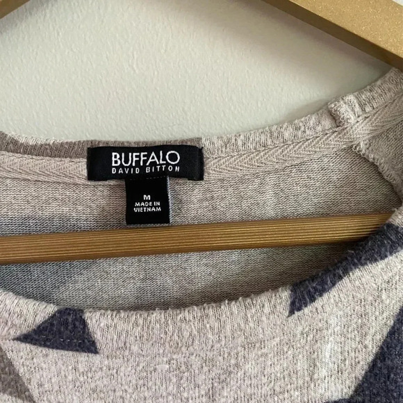 Buffalo David Bitten Ultra Soft Star Top - Picture 9 of 12